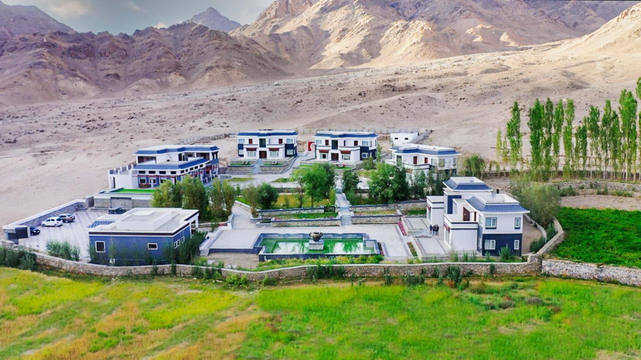 Angkasa Ladakh Resort Leh Exteriör bild