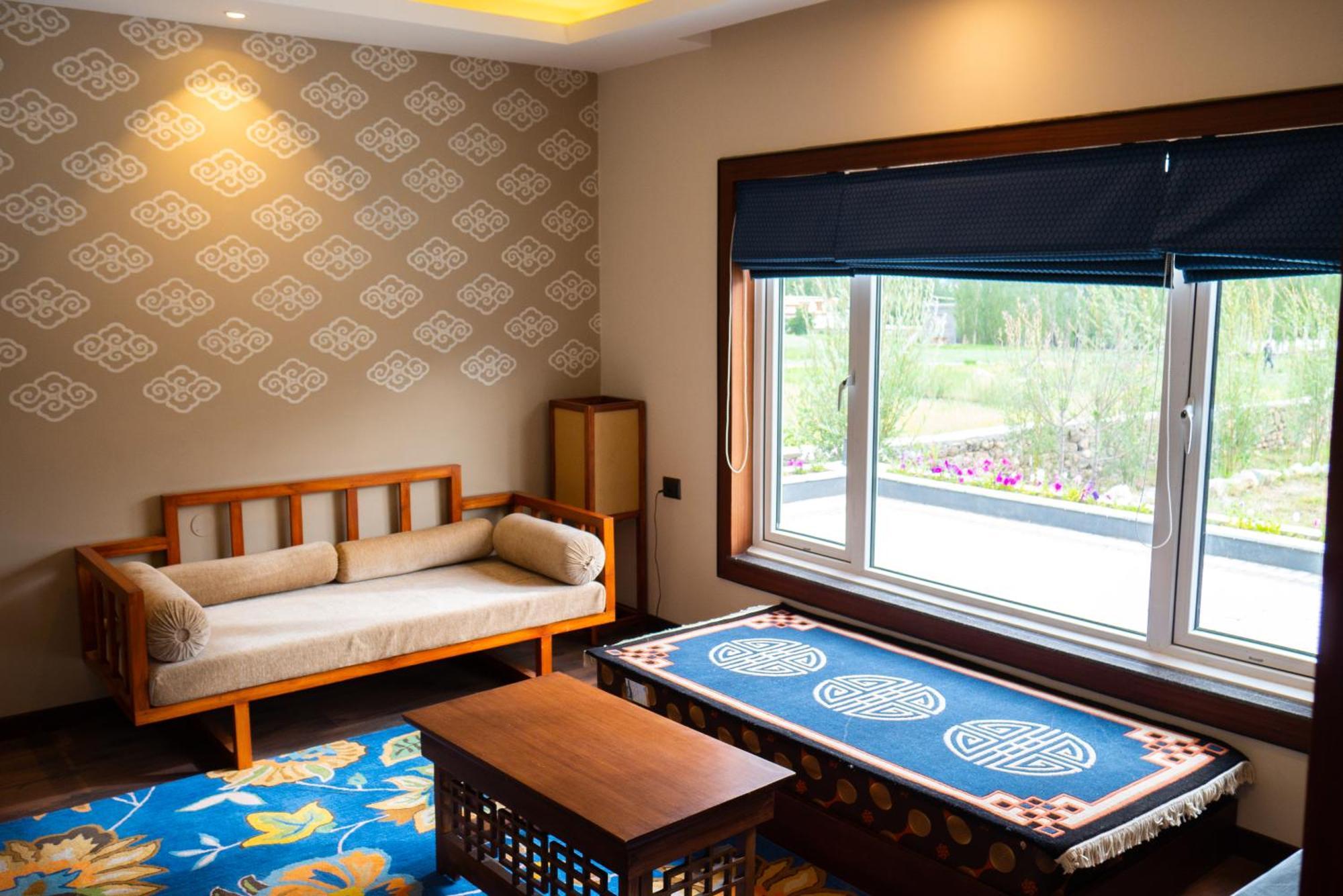 Angkasa Ladakh Resort Leh Exteriör bild